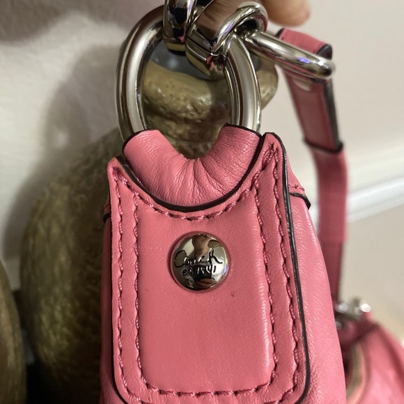 Coach Genuine soft Leather pink bag - Picture 6 of 14